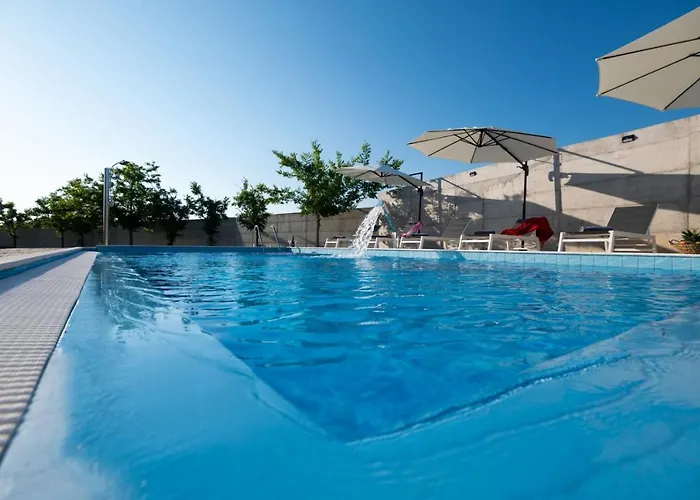 דירה In With Sea View, Balcony, Air Conditioning, Wifi 3598-5 פריבלאקה