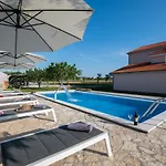 Apartmán In With Sea View, Balcony, Air Conditioning, Wifi 3598-5