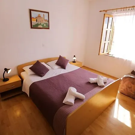 Apartman In With Sea View, Balcony, Air Conditioning, Wifi 3598-5