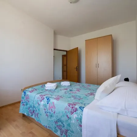 Apartman In With Sea View, Balcony, Air Conditioning, Wifi 3598-5 *