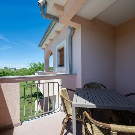 דירה In With Sea View, Balcony, Air Conditioning, Wifi 3598-5 פריבלאקה